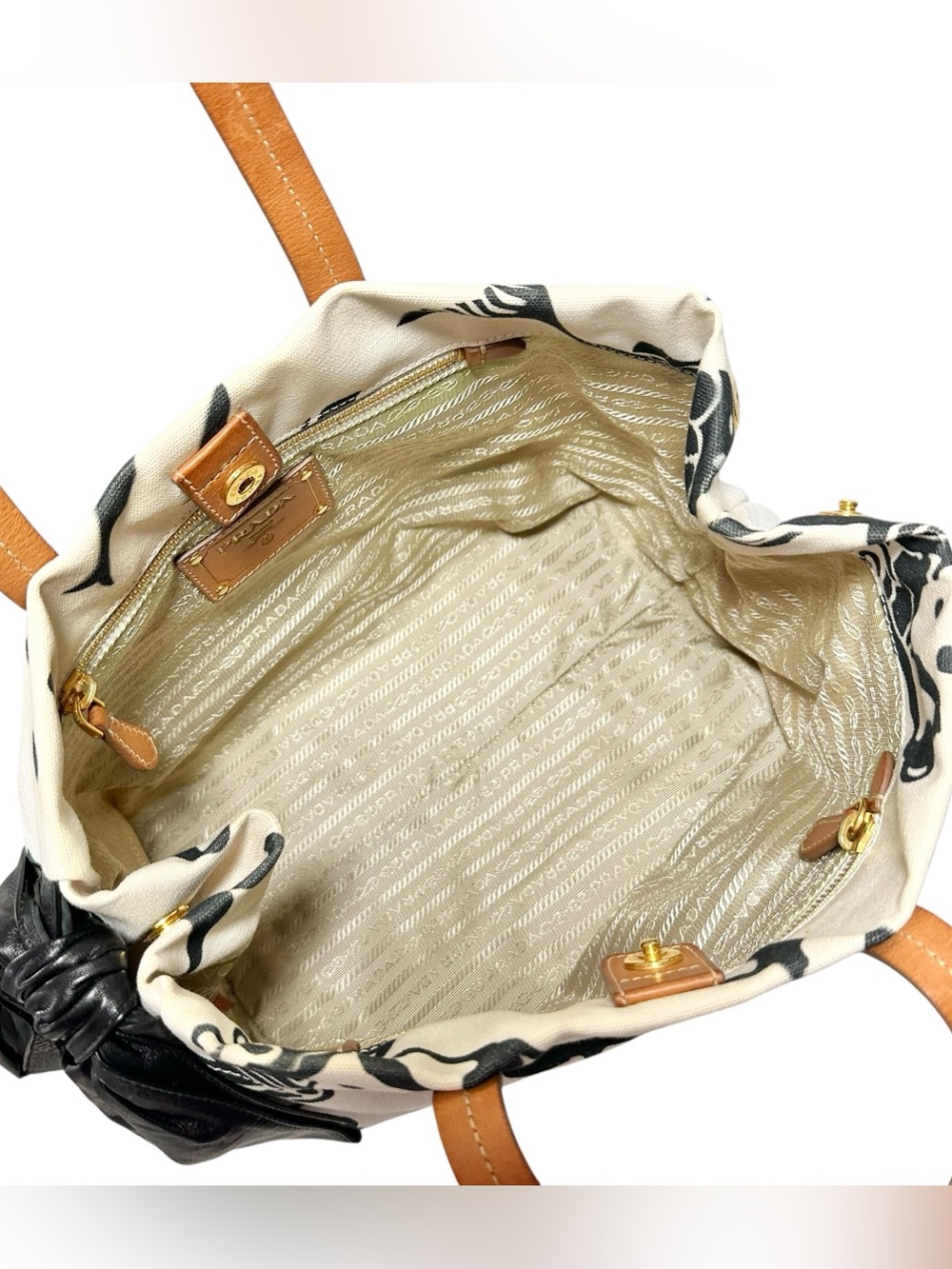 Prada White & Black Mermaid Stampata Canapa & Leather Bow Stampada Bag - Picture 6 of 15